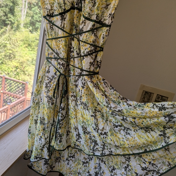 DD Atelier/DD Shop Mimosa Gauze Sundress with Lattice Ties - Picture 2 of 6
